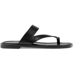 Stuart Weitzman leather flat sandals in black size 9